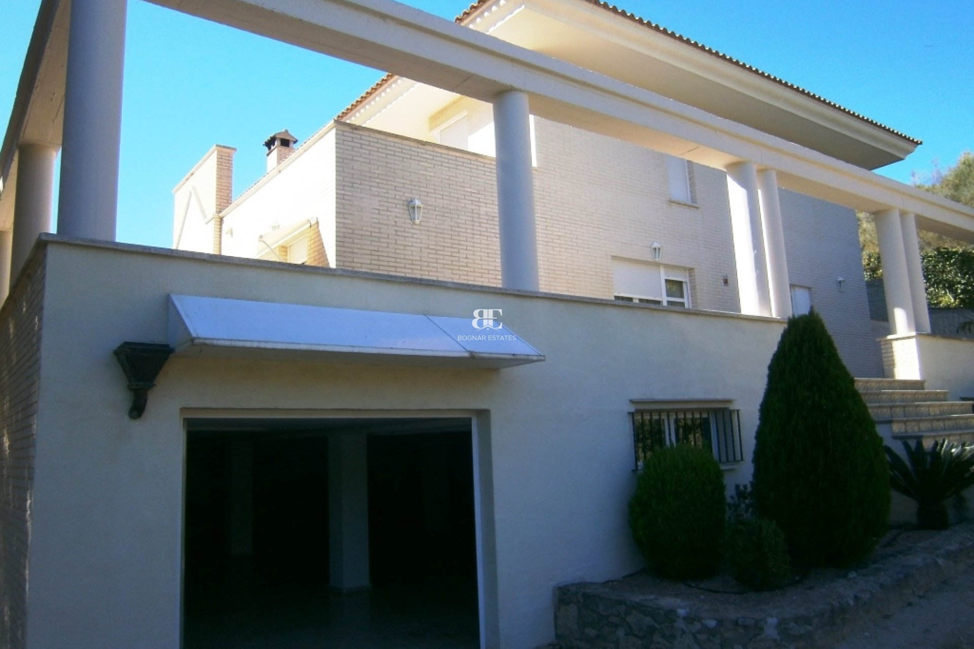 Resale - Villa -
Cocentaina
