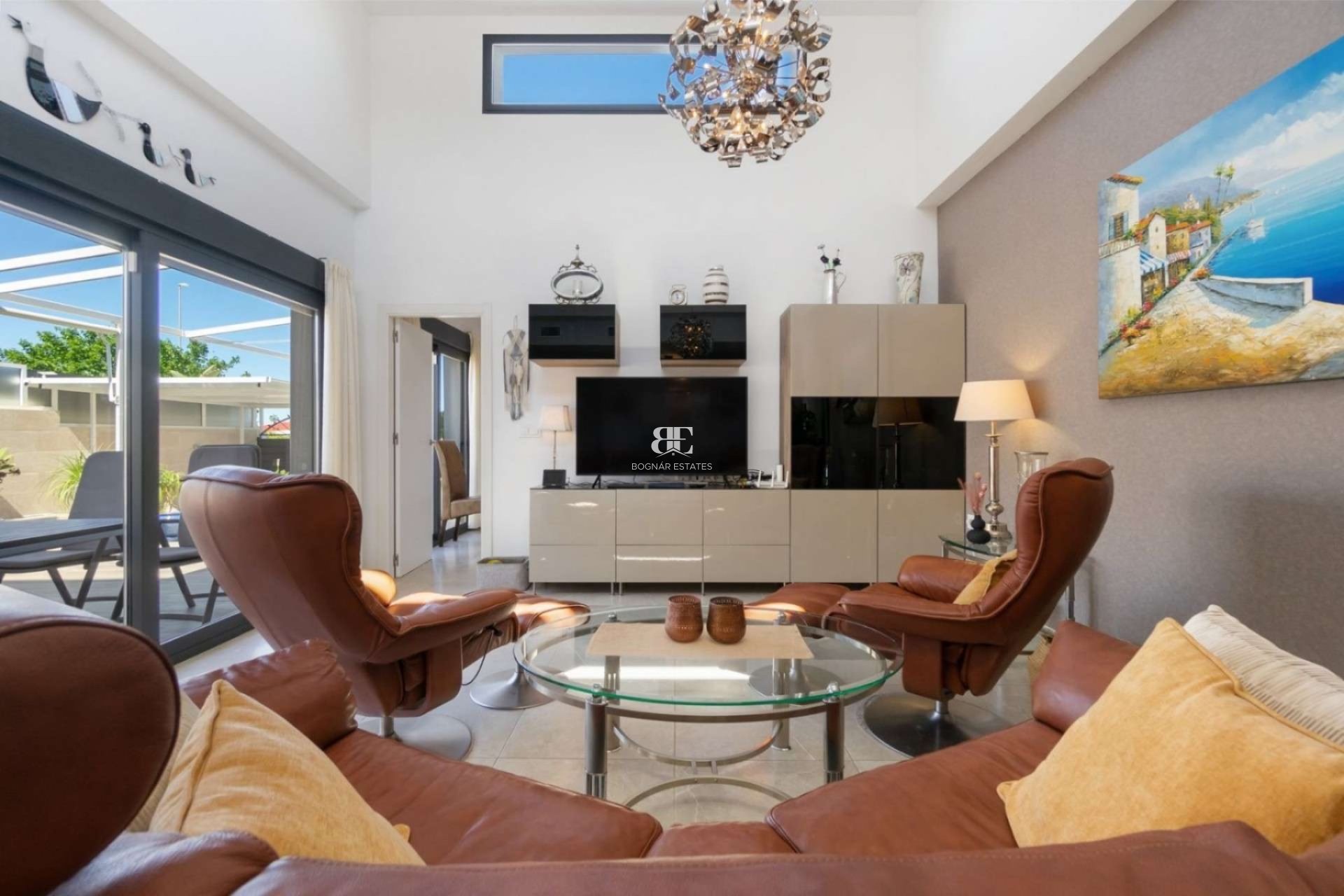 Resale - Villa -
Daya Nueva