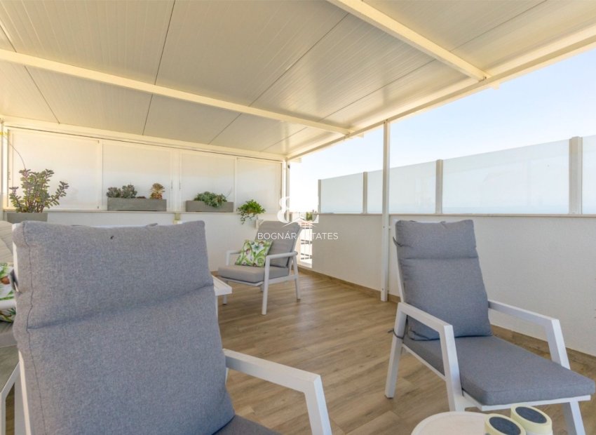 Resale - Villa -
Daya Nueva