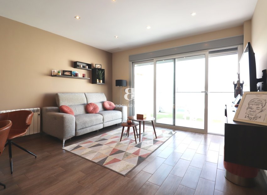 Resale - Villa -
Daya Vieja