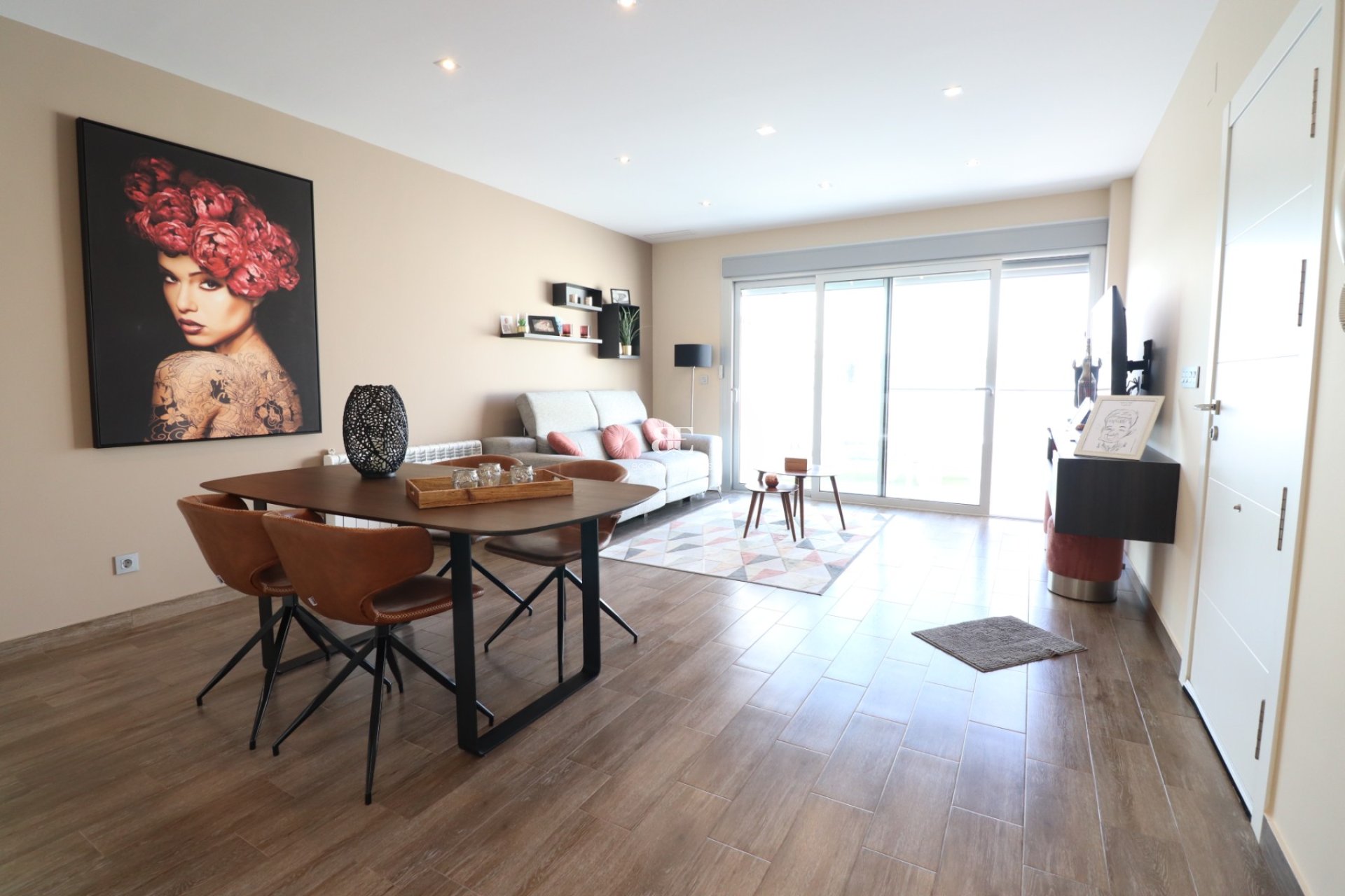 Resale - Villa -
Daya Vieja