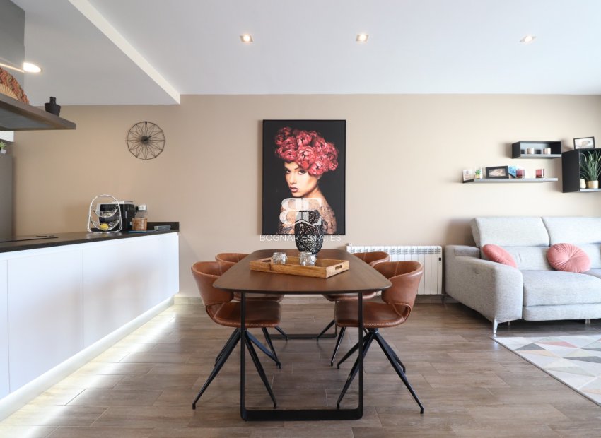 Resale - Villa -
Daya Vieja