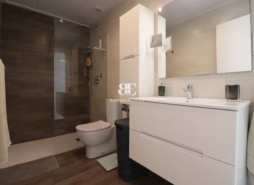 Resale - Villa -
Daya Vieja