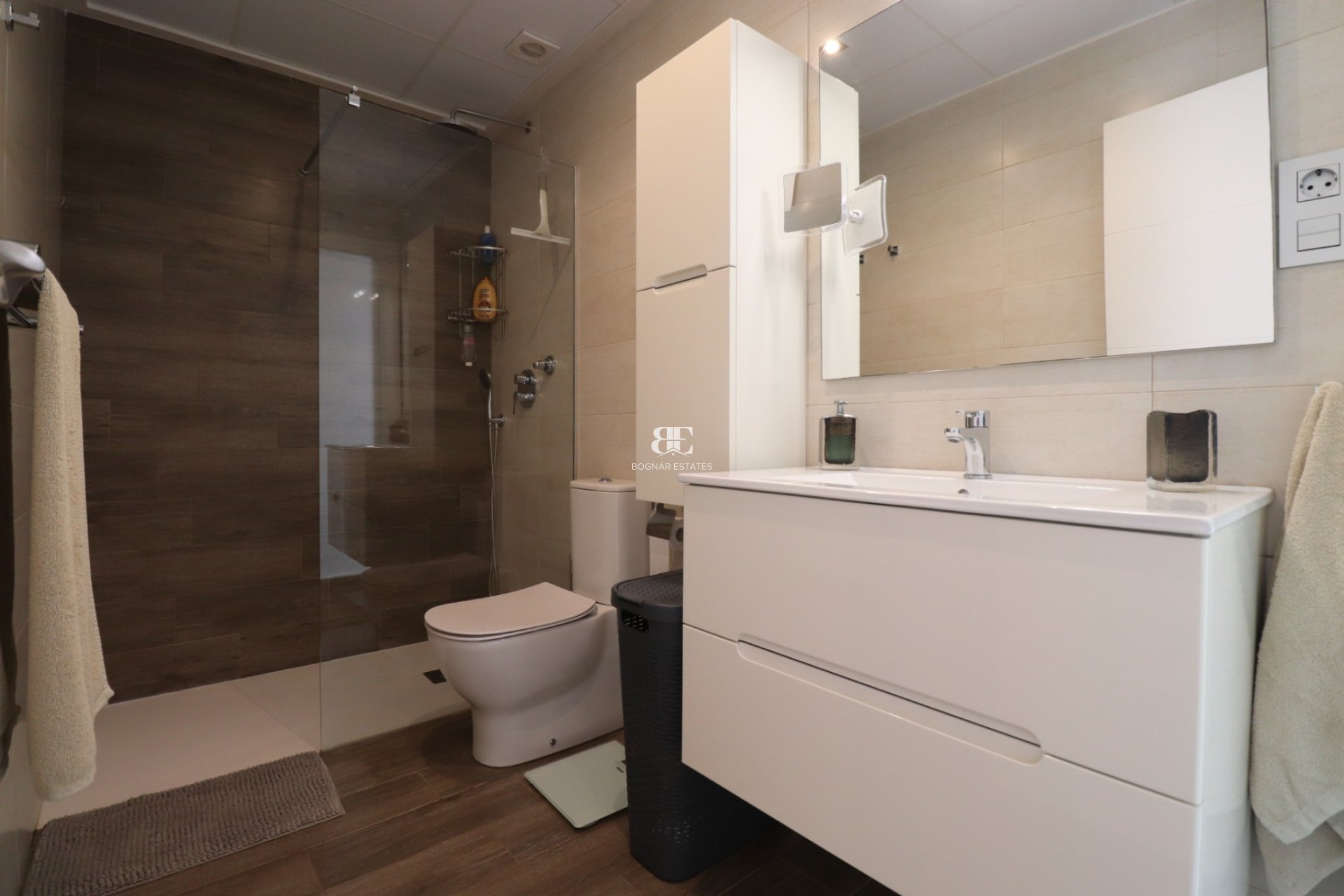 Resale - Villa -
Daya Vieja