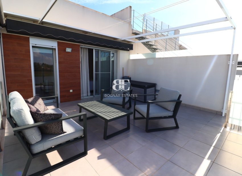 Resale - Villa -
Daya Vieja