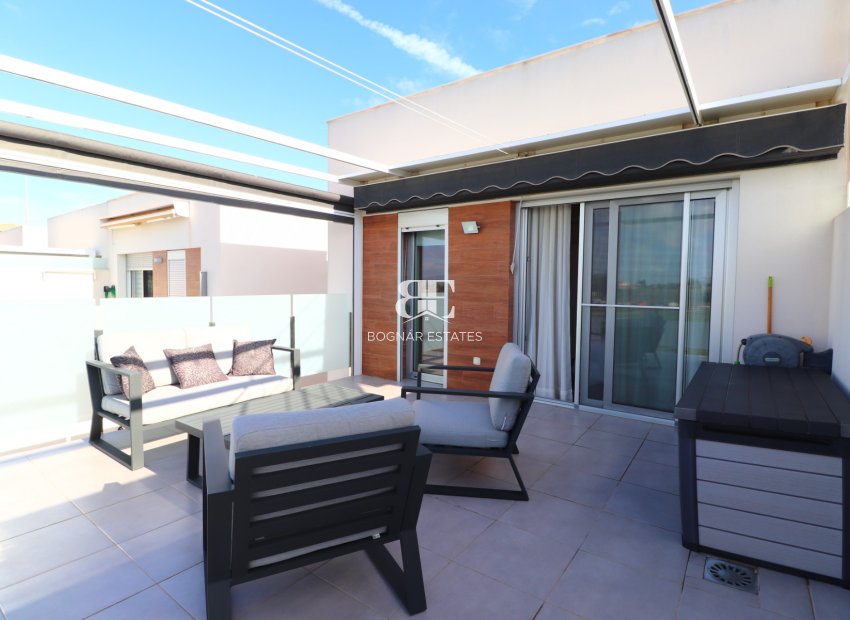 Resale - Villa -
Daya Vieja