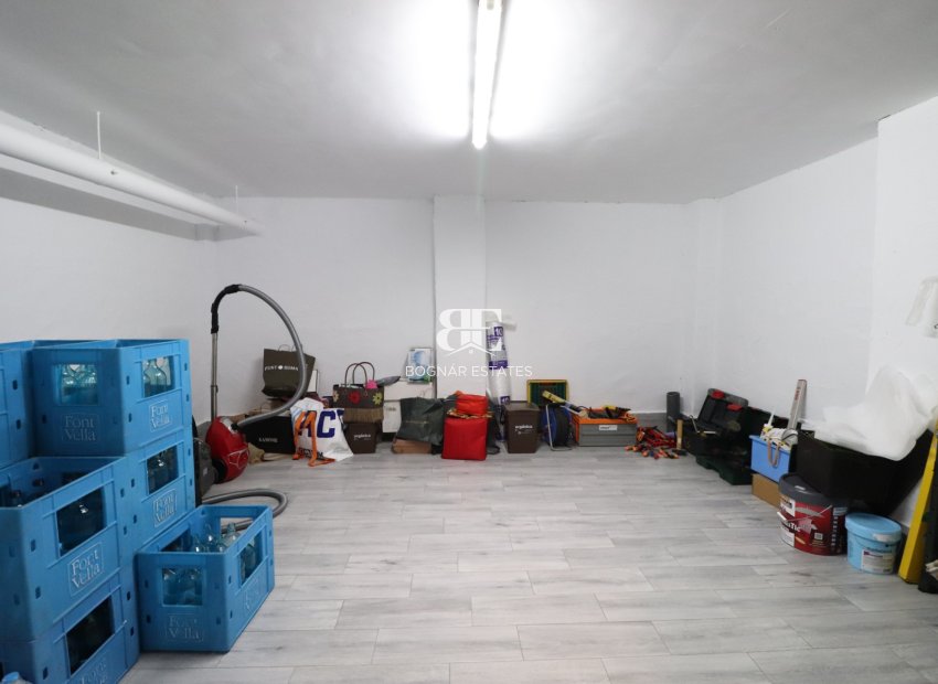 Resale - Villa -
Daya Vieja