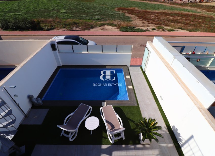 Resale - Villa -
Daya Vieja