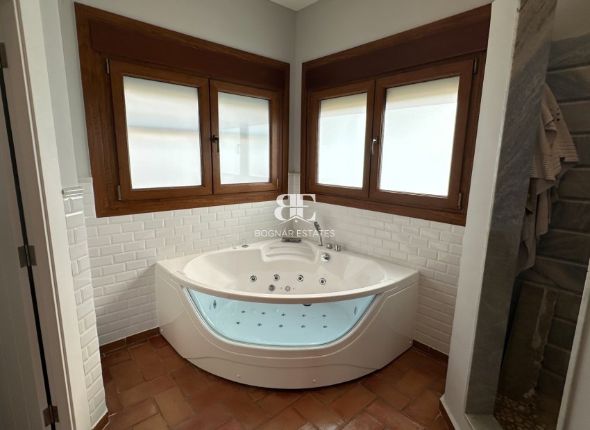 Resale - Villa -
Dehesa de Campoamor - Dehesa de campoamor