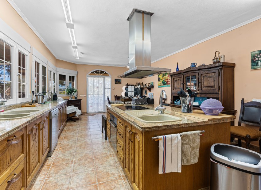 Resale - Villa -
El Altet - San Francisco de Asis