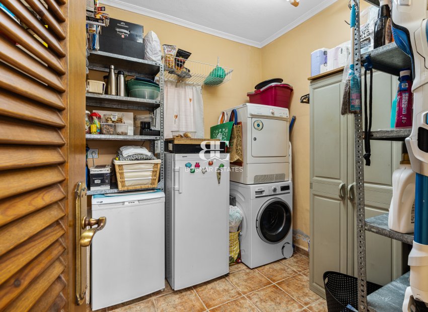 Resale - Villa -
El Altet - San Francisco de Asis