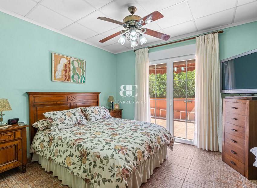 Resale - Villa -
El Altet - San Francisco de Asis