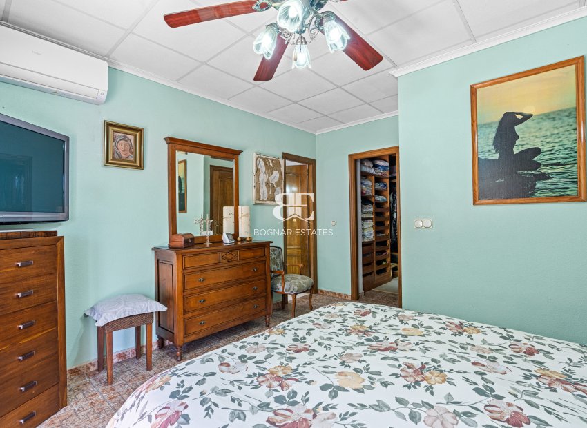 Resale - Villa -
El Altet - San Francisco de Asis