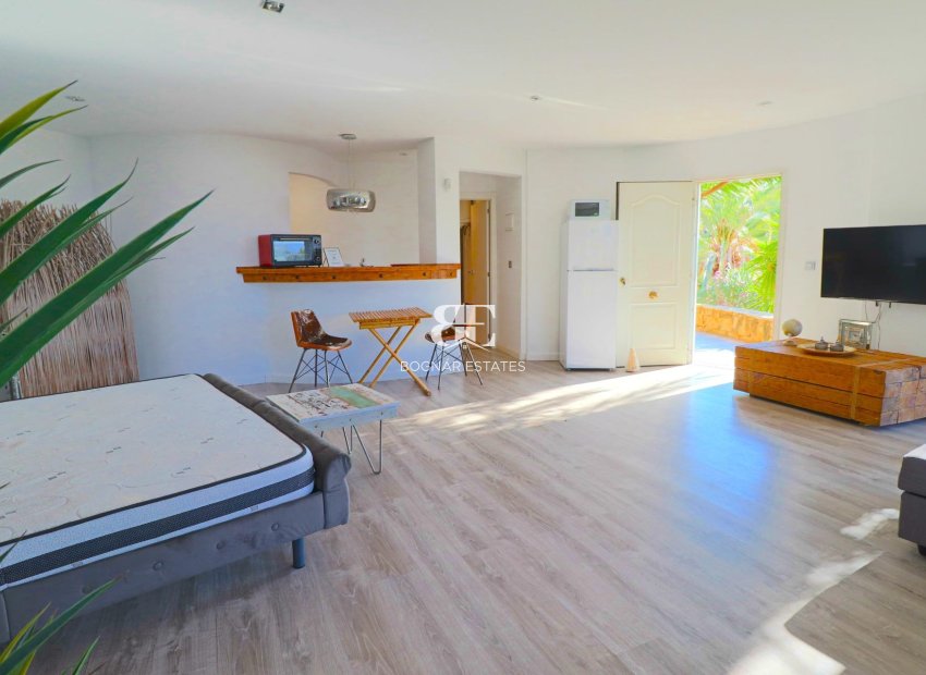 Resale - Villa -
El Campello - Coveta fuma
