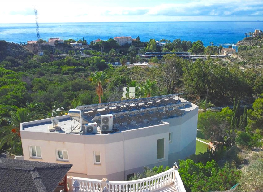 Resale - Villa -
El Campello - Coveta fuma