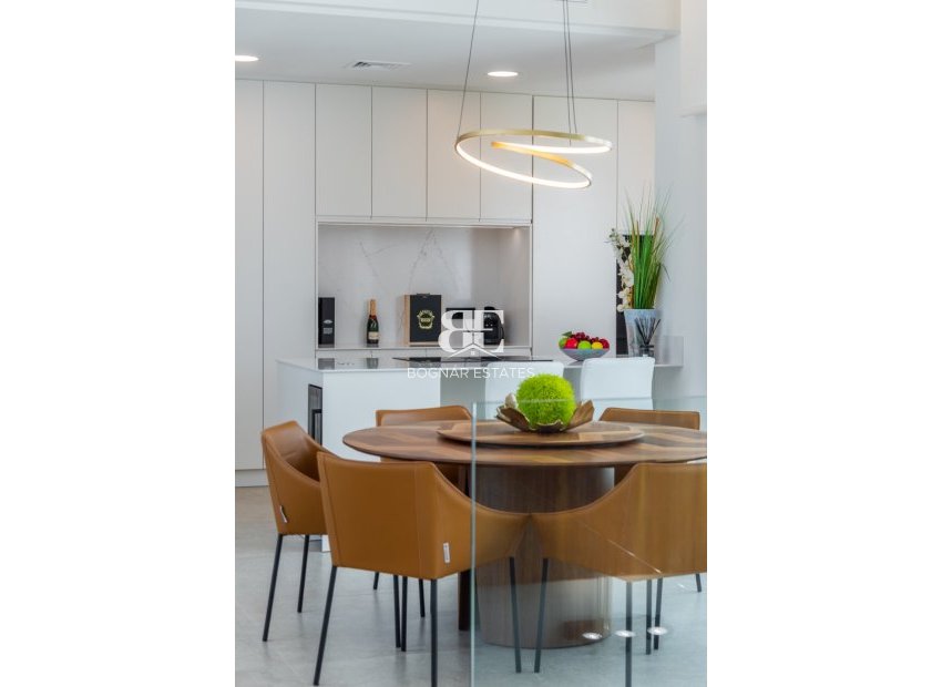 Resale - Villa -
El Campello - El Amerador