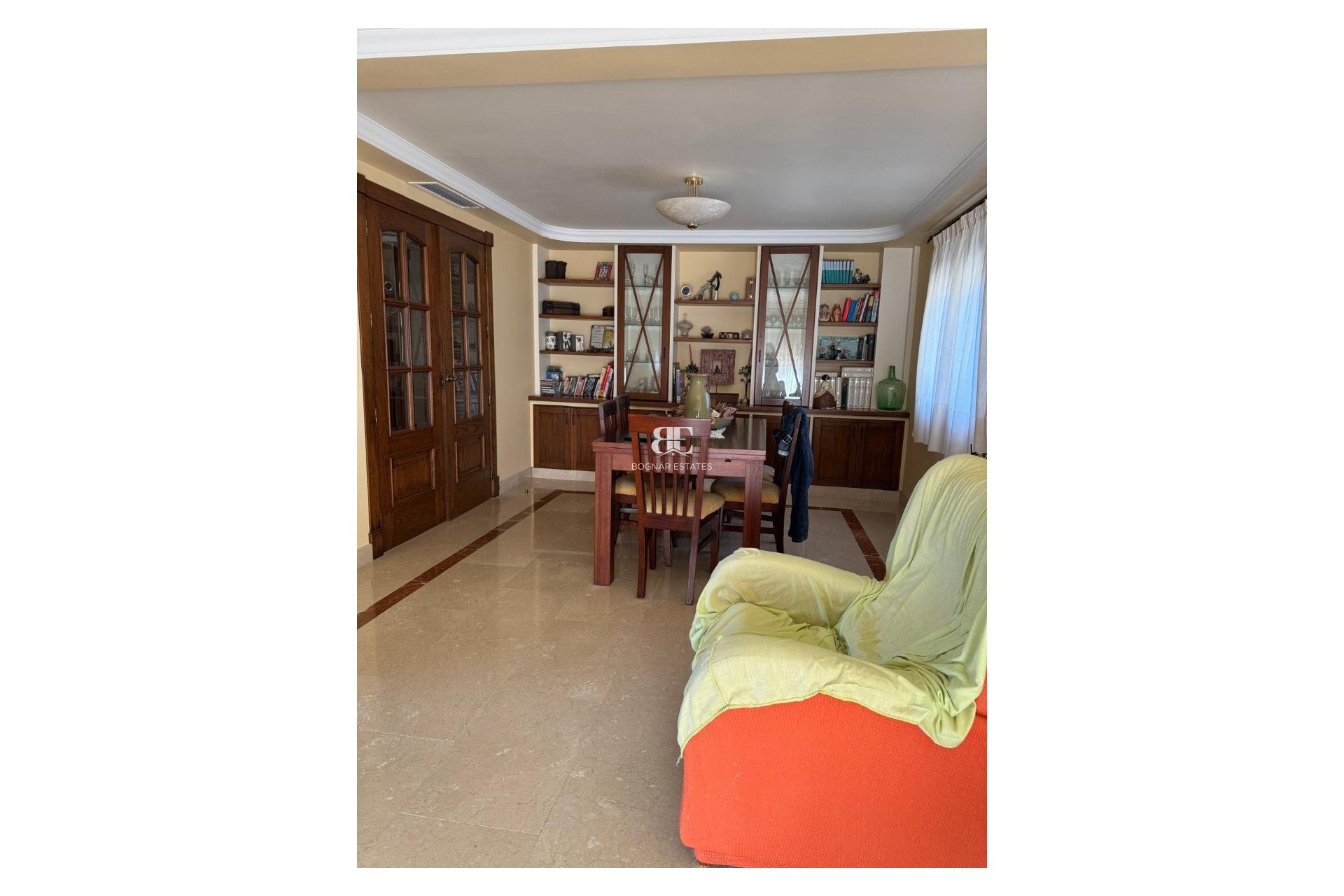 Resale - Villa -
Elche - La Marina