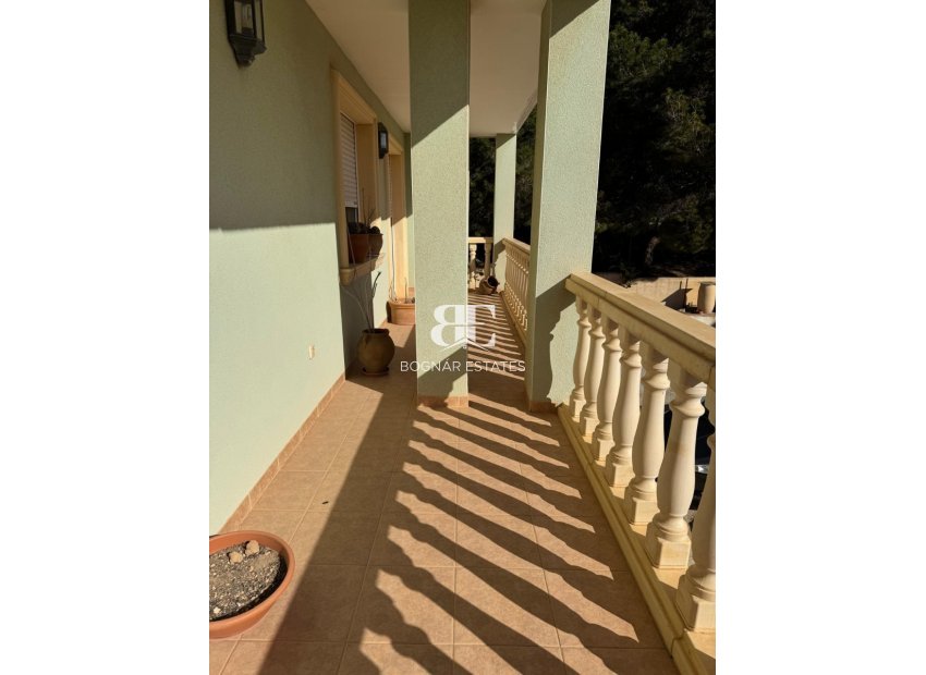 Resale - Villa -
Elche - La Marina