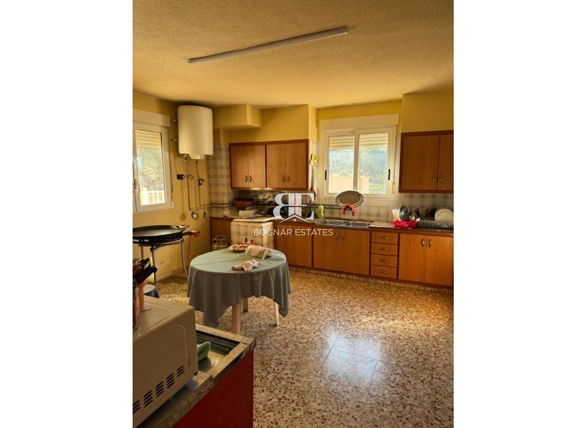 Resale - Villa -
Elche - La Marina