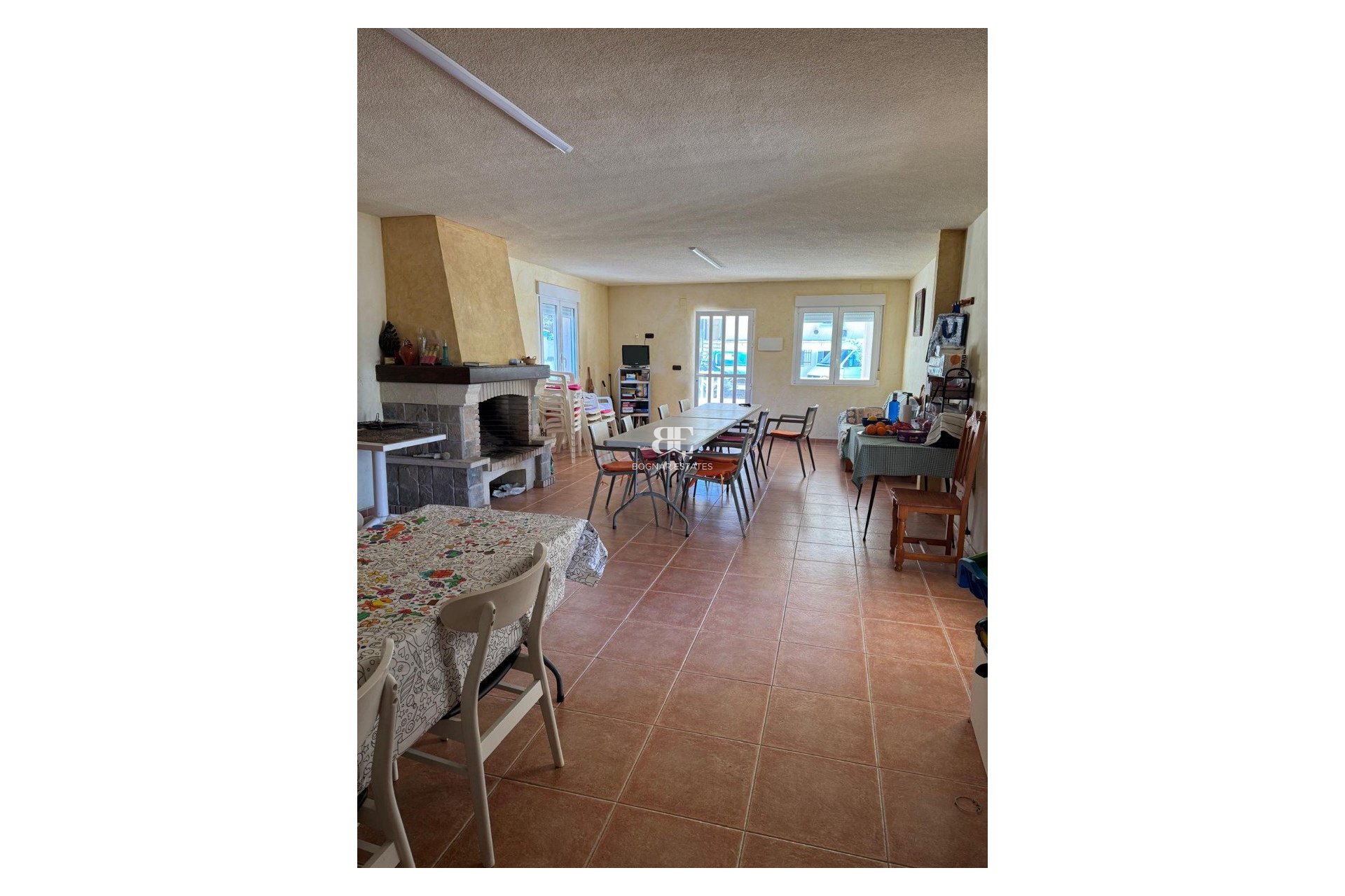 Resale - Villa -
Elche - La Marina