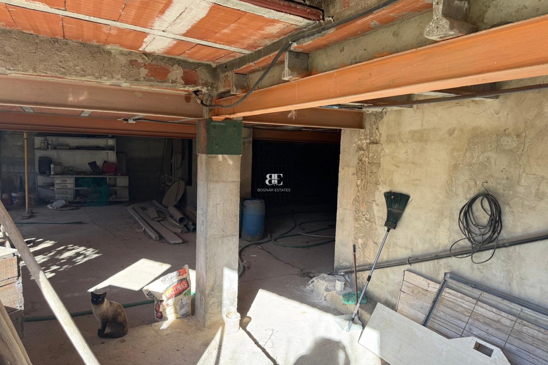 Resale - Villa -
Elche - La Marina