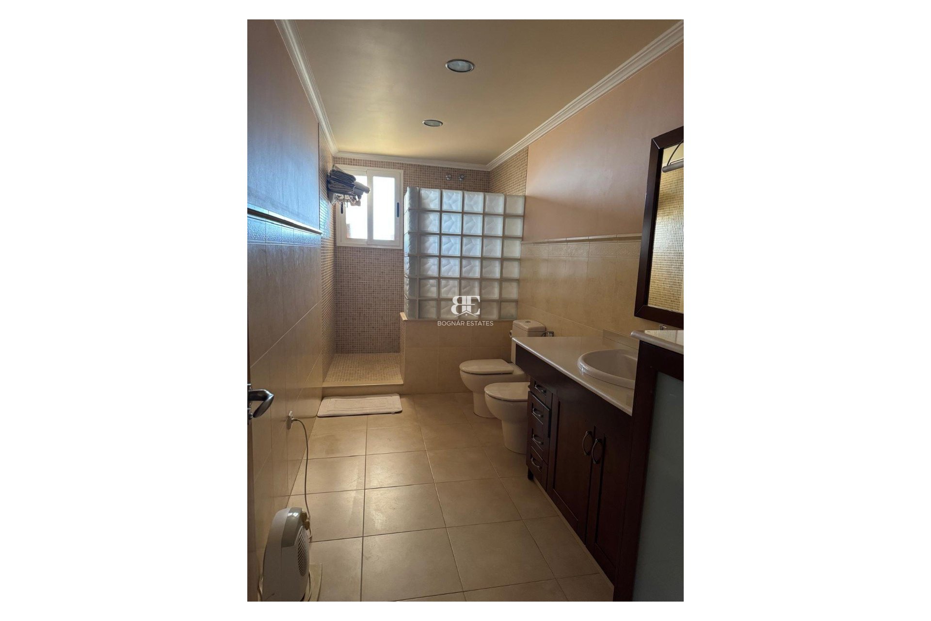 Resale - Villa -
Elche - La Marina