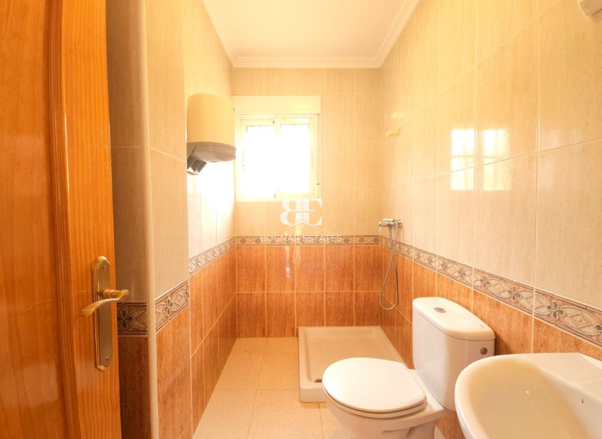 Resale - Villa -
Elche - La Marina