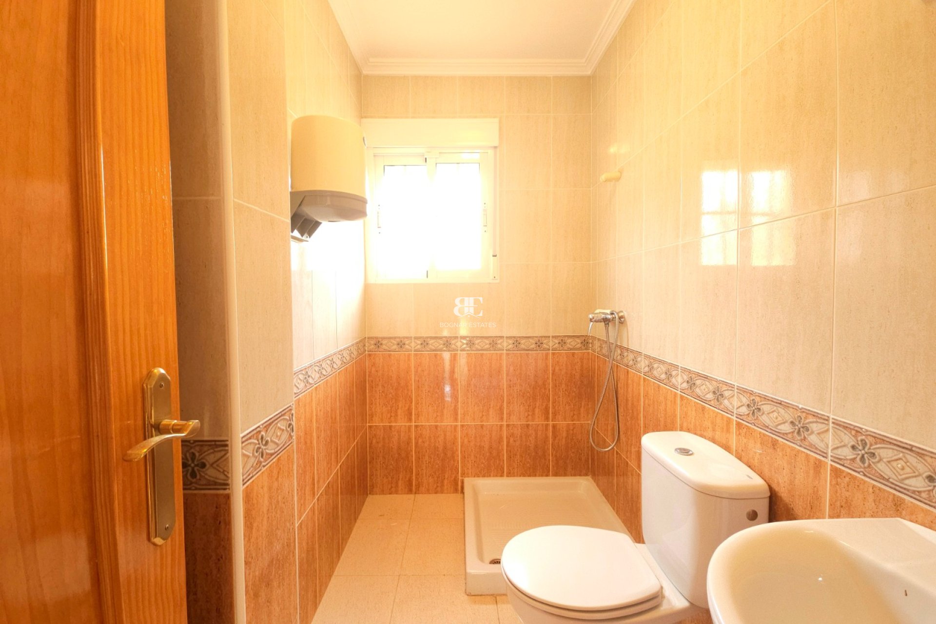 Resale - Villa -
Elche - La Marina