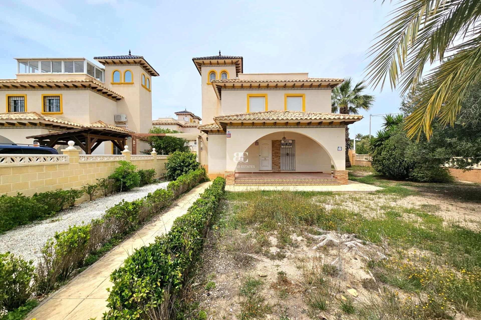 Resale - Villa -
Elche - La Marina