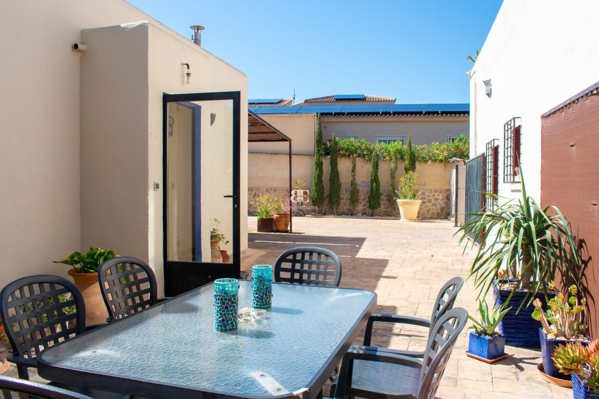 Resale - Villa -
Elche - La Marina