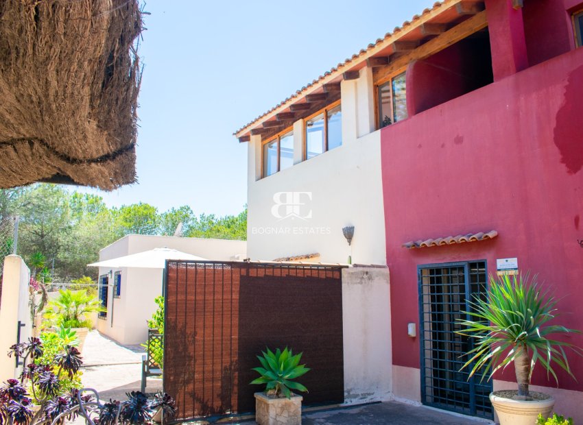 Resale - Villa -
Elche - La Marina