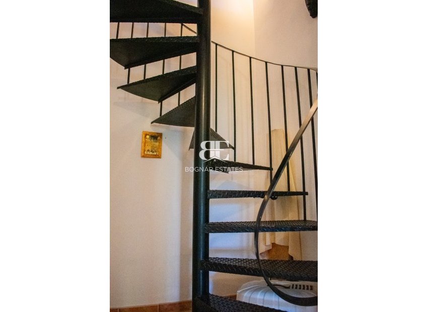 Resale - Villa -
Elche - La Marina