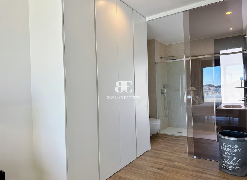 Resale - Villa -
Finestrat - Bahia Golf