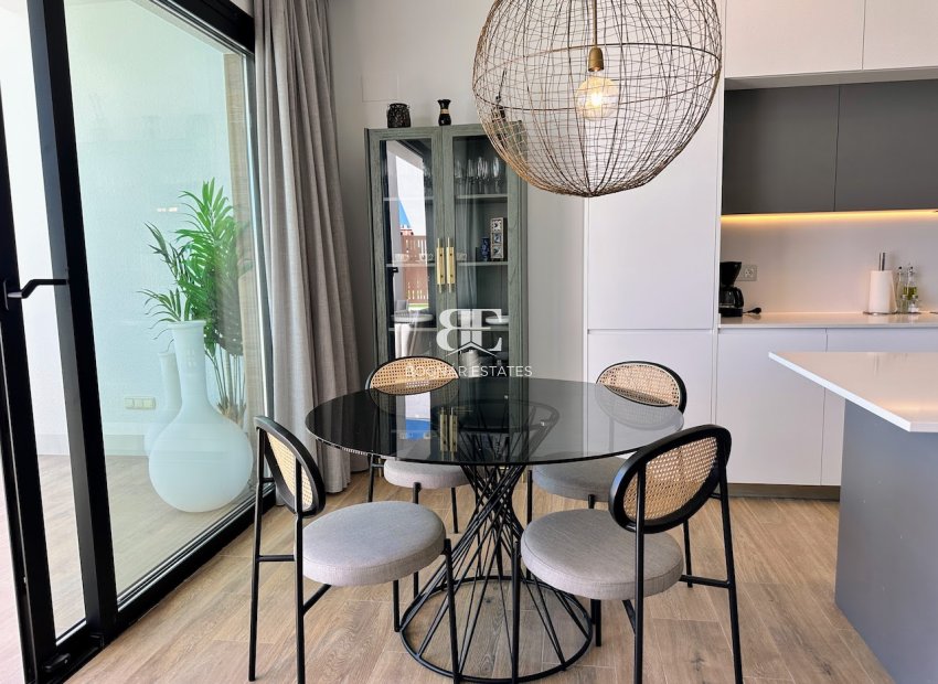 Resale - Villa -
Finestrat - Bahia Golf