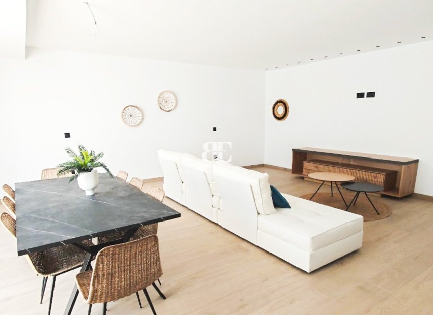 Resale - Villa -
Finestrat - Balcón de finestrat