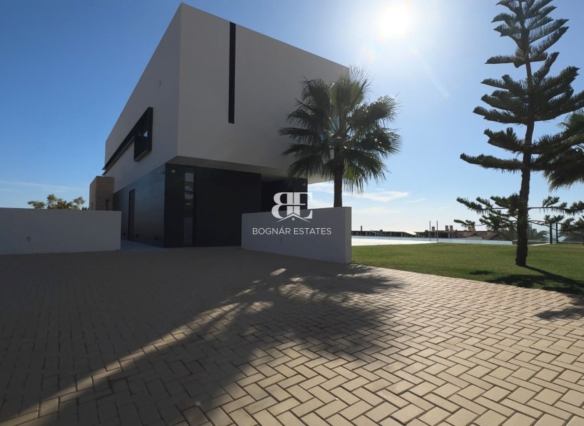 Resale - Villa -
Finestrat - Cala de Finestrat