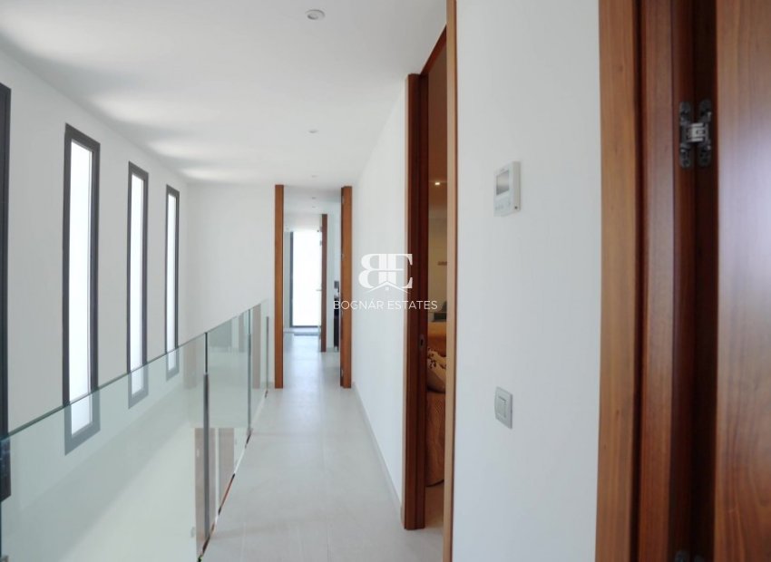 Resale - Villa -
Finestrat - Golf Bahía