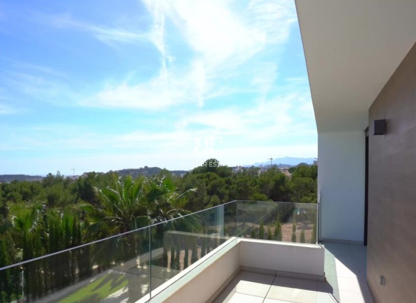Resale - Villa -
Finestrat - Golf Bahía