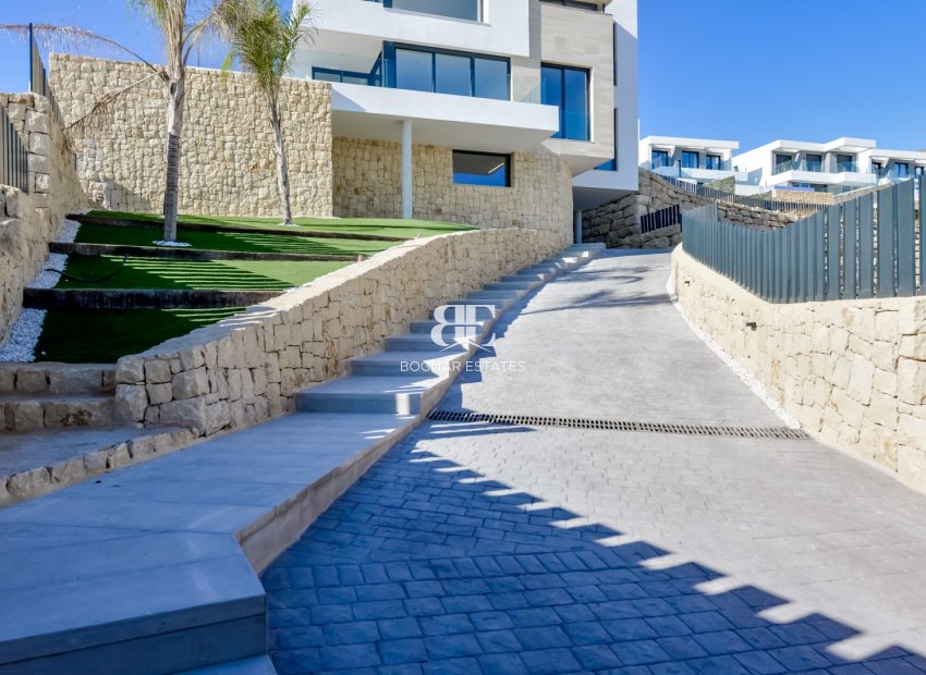 Resale - Villa -
Finestrat - Sierra Cortina