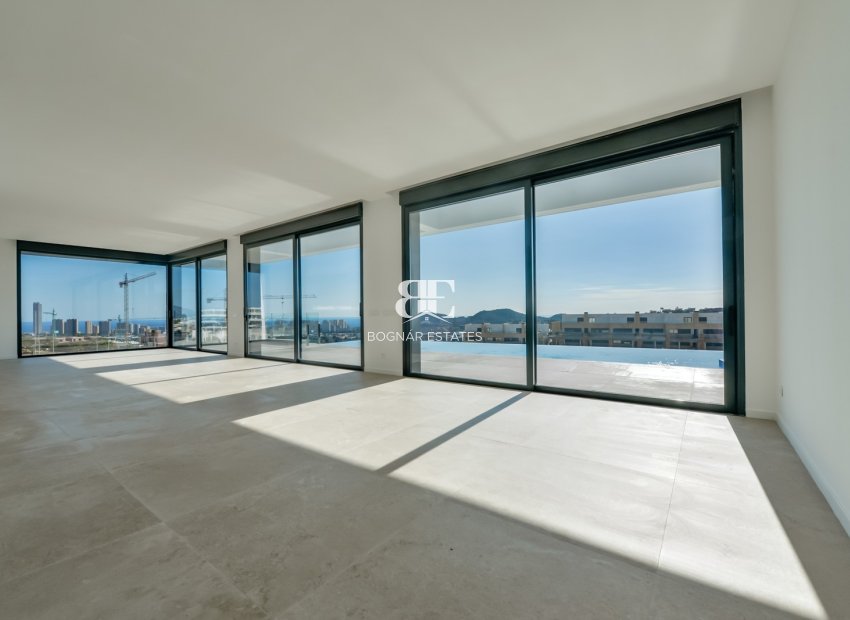 Resale - Villa -
Finestrat - Sierra Cortina