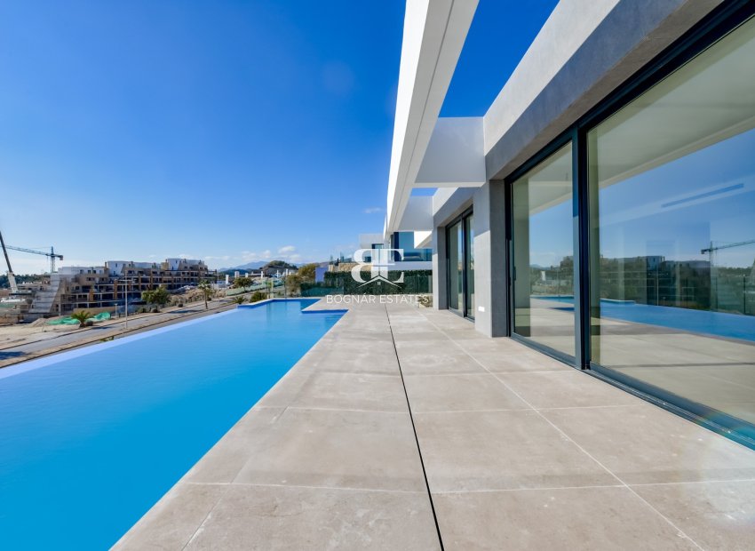 Resale - Villa -
Finestrat - Sierra Cortina