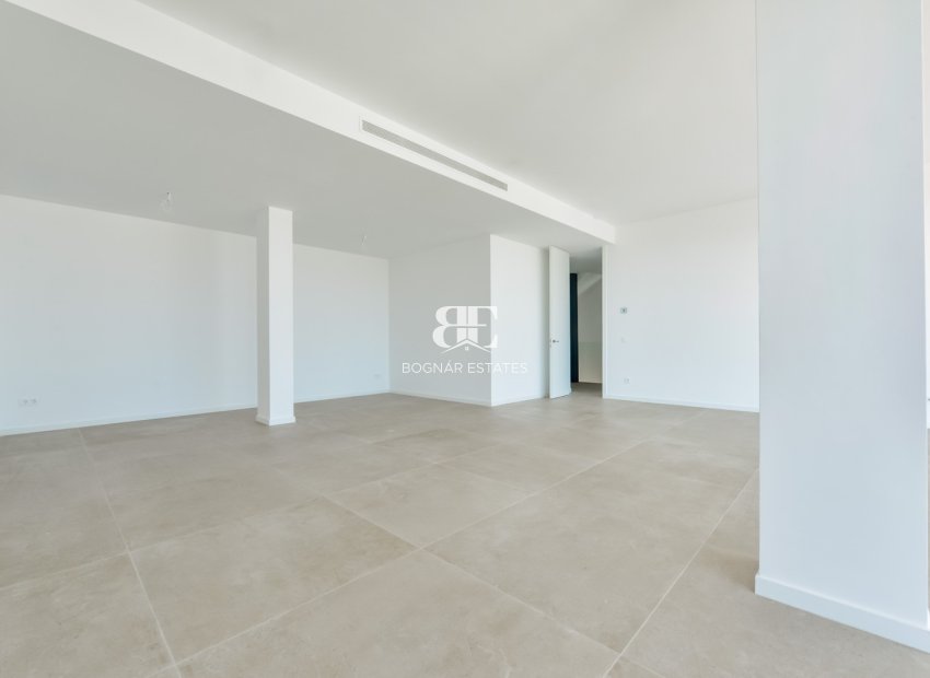 Resale - Villa -
Finestrat - Sierra Cortina
