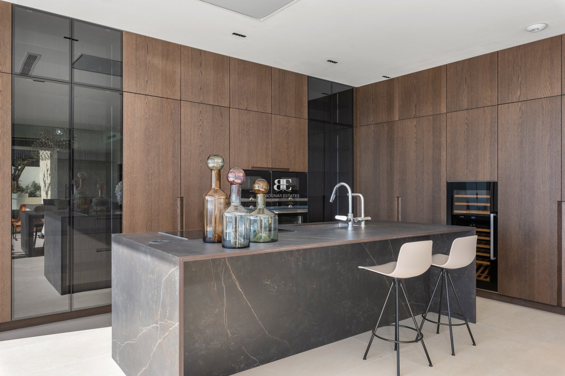 Resale - Villa -
Finestrat