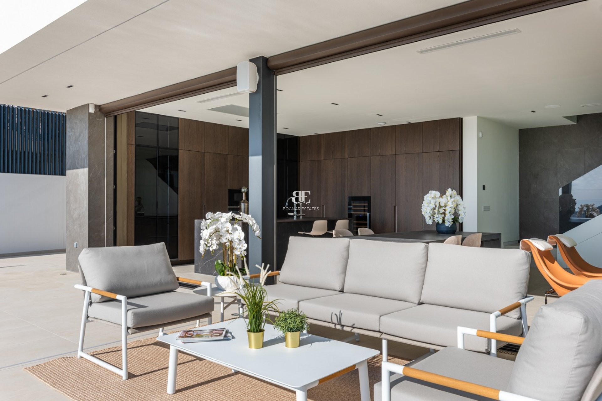 Resale - Villa -
Finestrat