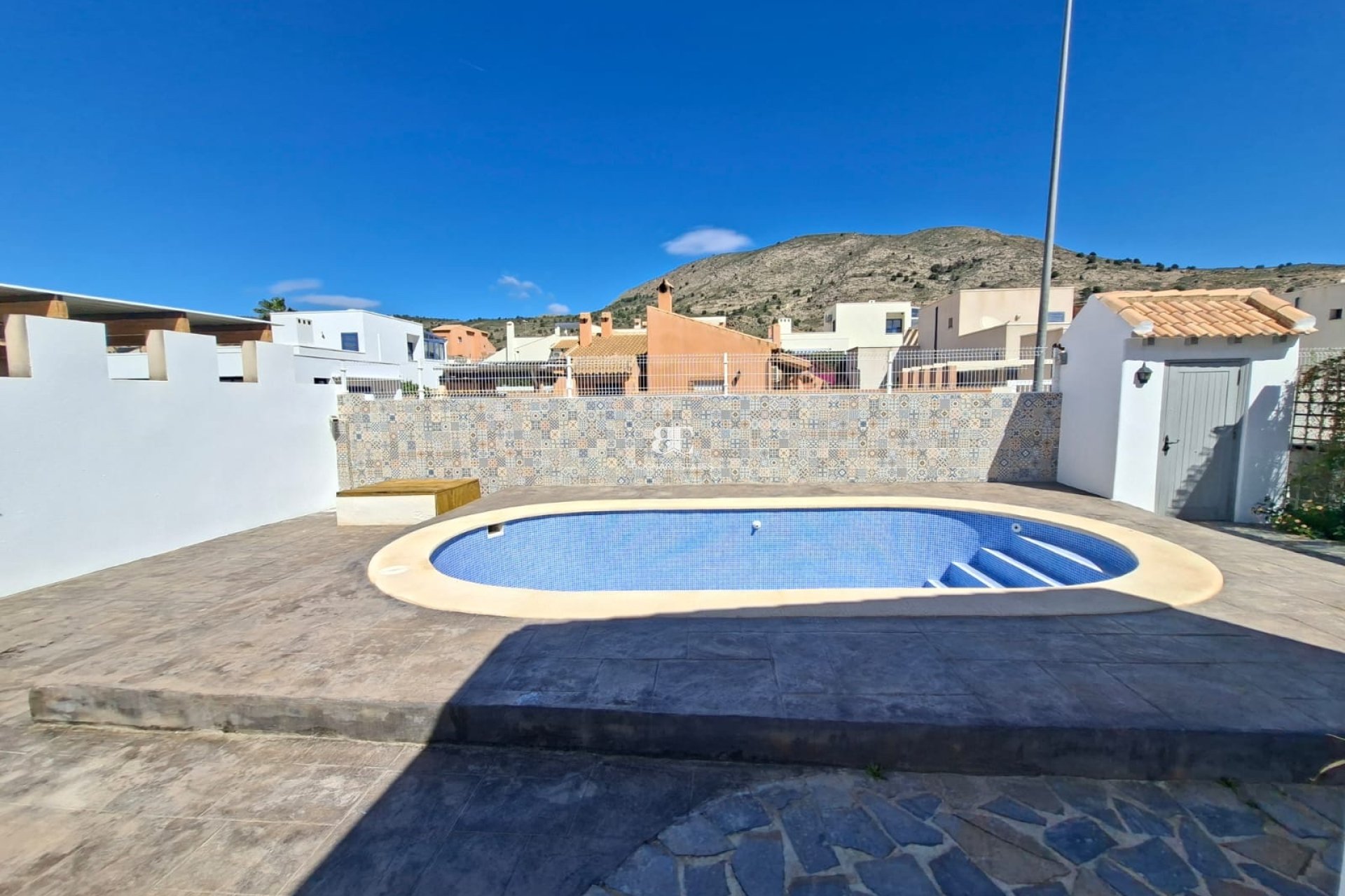 Resale - Villa -
Fortuna - Urbanizacion Las Kalendas