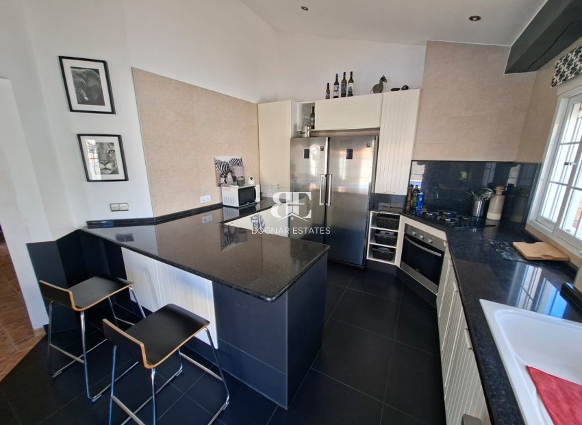 Resale - Villa -
Fortuna - Urbanizacion Las Kalendas