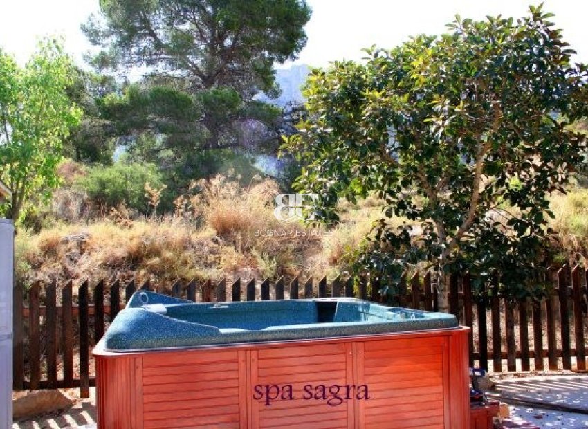 Resale - Villa -
Gea Truyols - Gea y Trujols