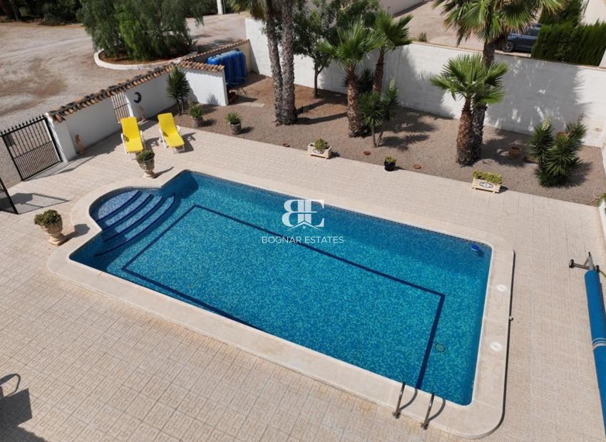 Resale - Villa -
Gea Truyols - Gea y Trujols