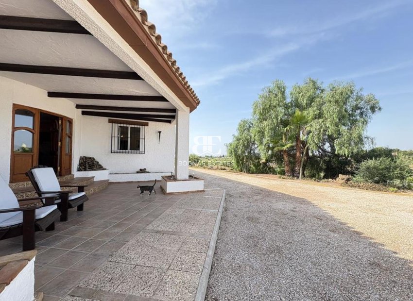 Resale - Villa -
Gea Truyols - Gea y Trujols