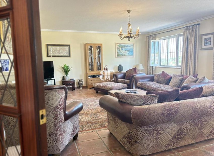 Resale - Villa -
Gea Truyols - Gea y Trujols